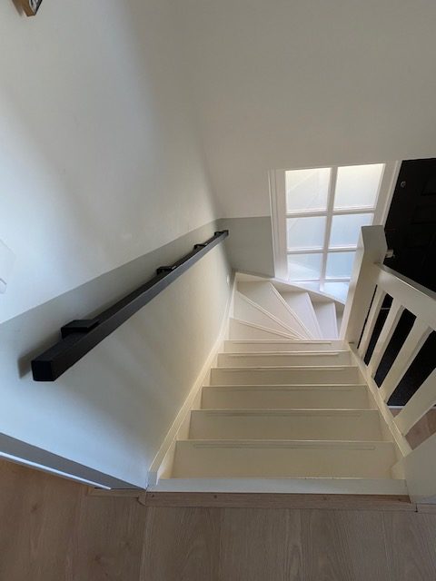 leuning trap zwart vierkant staal