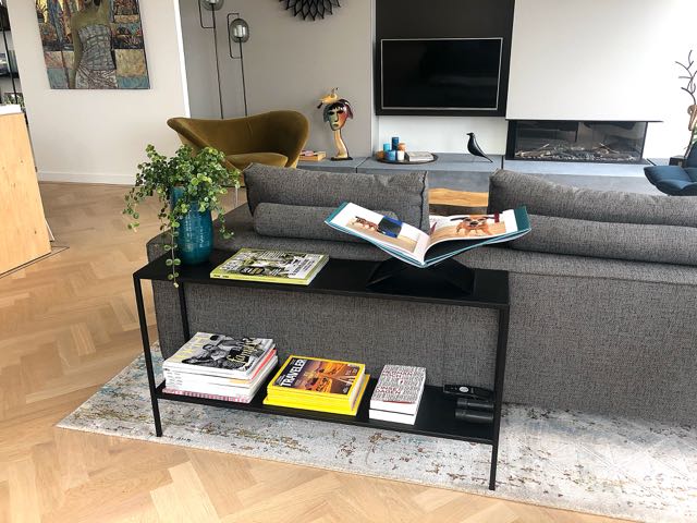 Stalen sidetable zwart op maat gemaakt