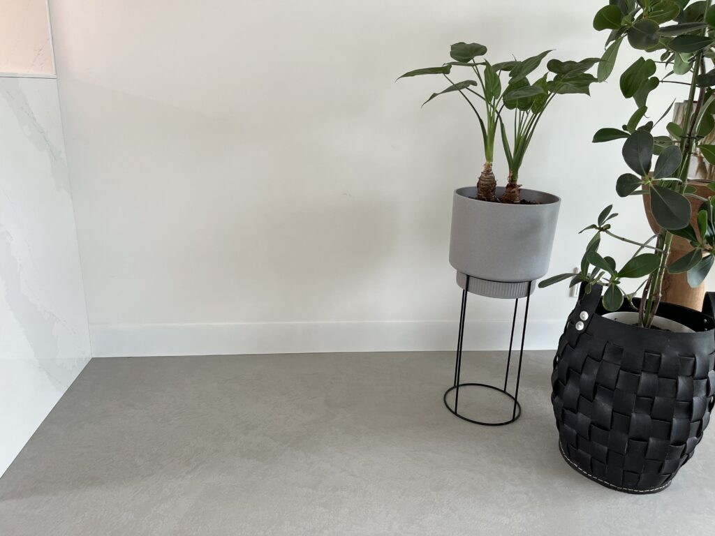 rvs plinten minimalistische plinten die je niet hoeft af te stoffen en in elke kleur verkrijgbaar